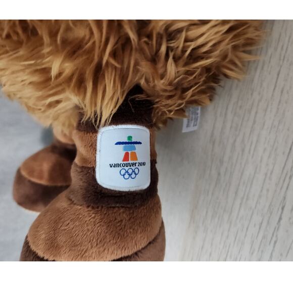 Quatchi Sasquatch Bigfoot Vancouver 2010 Olympic Official Plush Stuffed Animal - Picture 4 of 9
